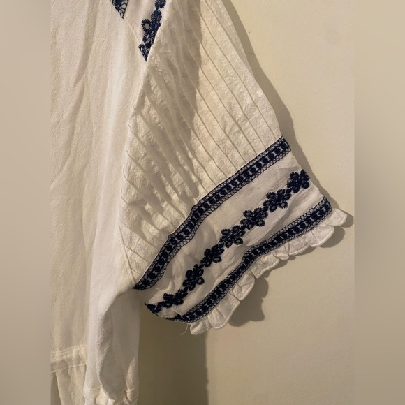 Chic White and Blue Women's Maxi Dress - Picture 12 of 15